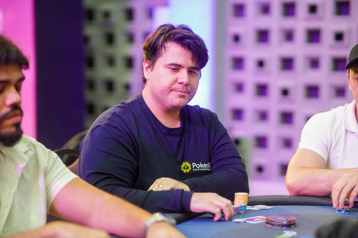 Renato Maia celebrates future of PokerFi Live